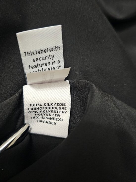 Diane Von Furstenberg Black 100% Silk "Bizzy" Wing Print Sheath Dress Size Small - Picture 5 of 8